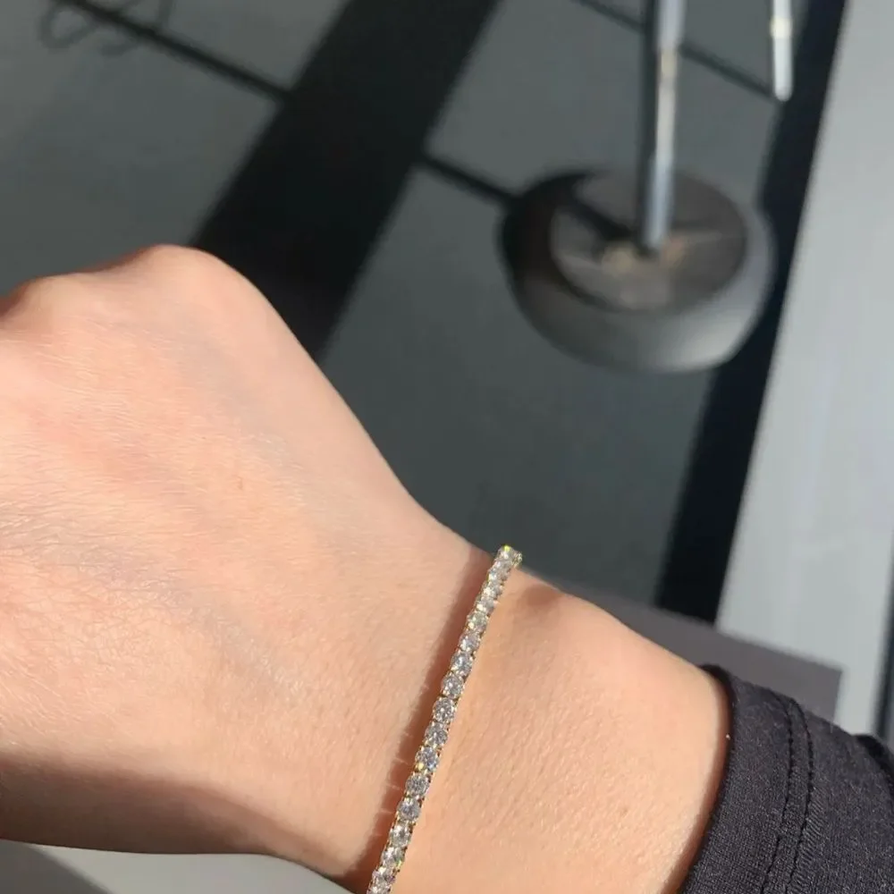 Round brilliant 3 mm tennis bracelet for women’s is dazzling sparkling stones - Picture 8 of 9